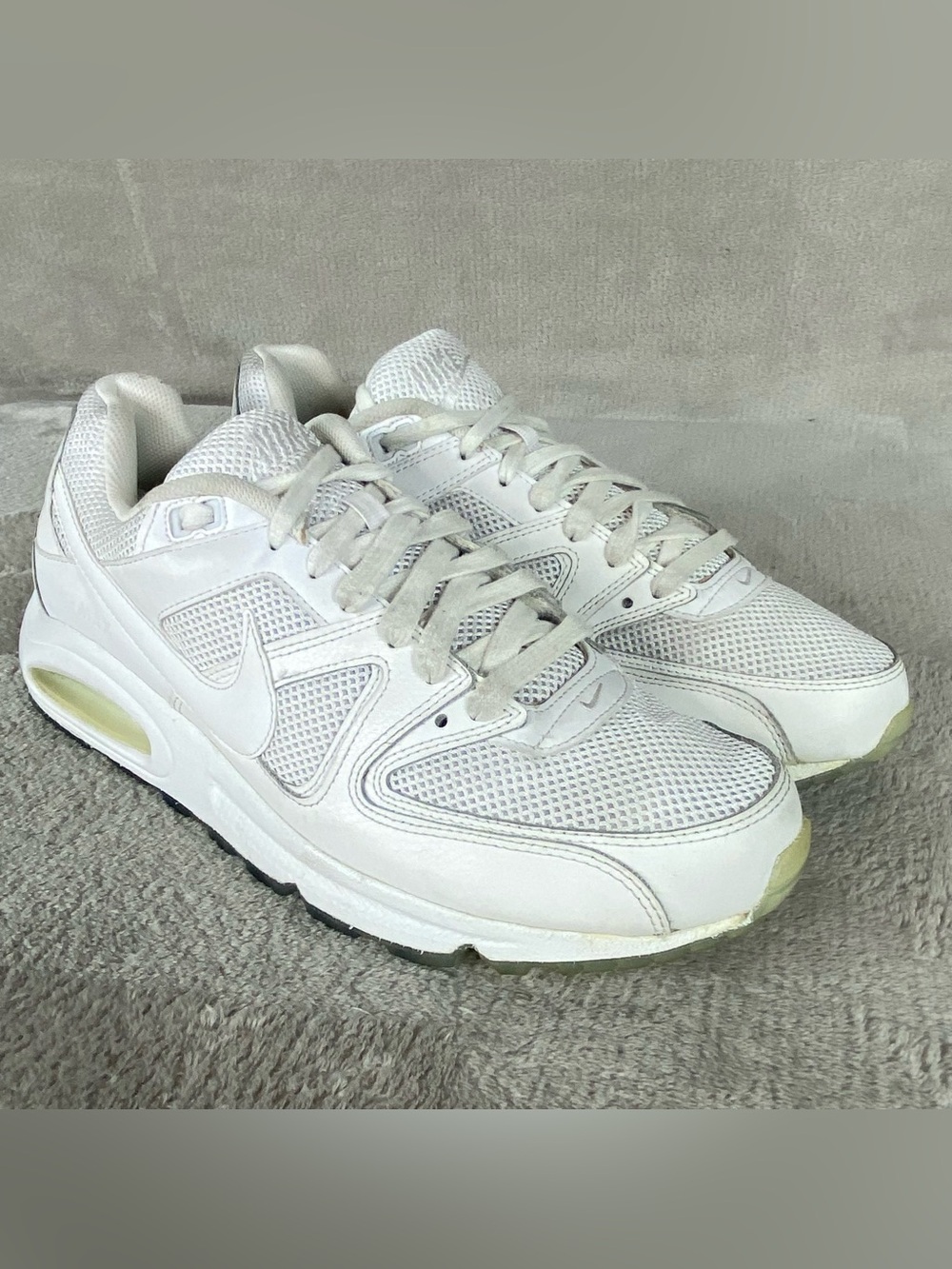 Nike Air Max Command Mens Shoes Size 13 Triple White Athlietic Sneakers NEW